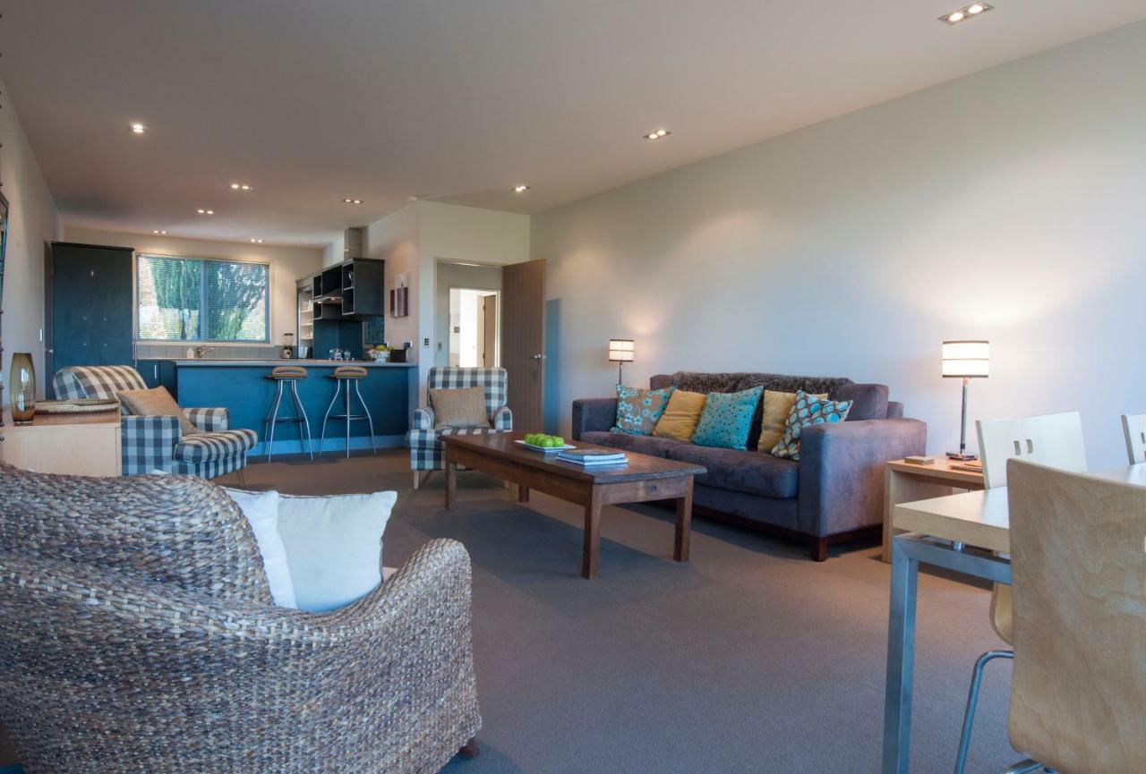Villa Sunrise Sanctuary à Wanaka Extérieur photo